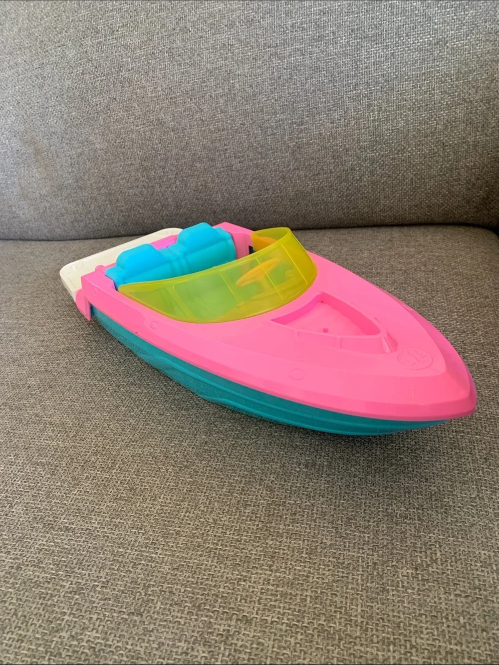 Mattel 16” speedboat